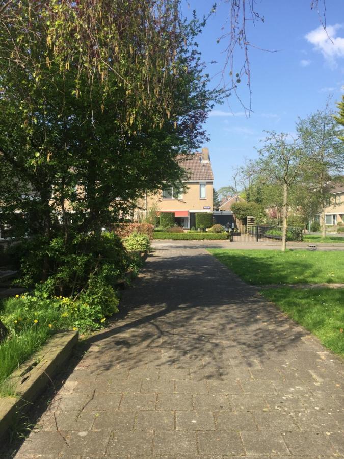 Cozy Room In Residential Alkmaar - Free Parking Εξωτερικό φωτογραφία