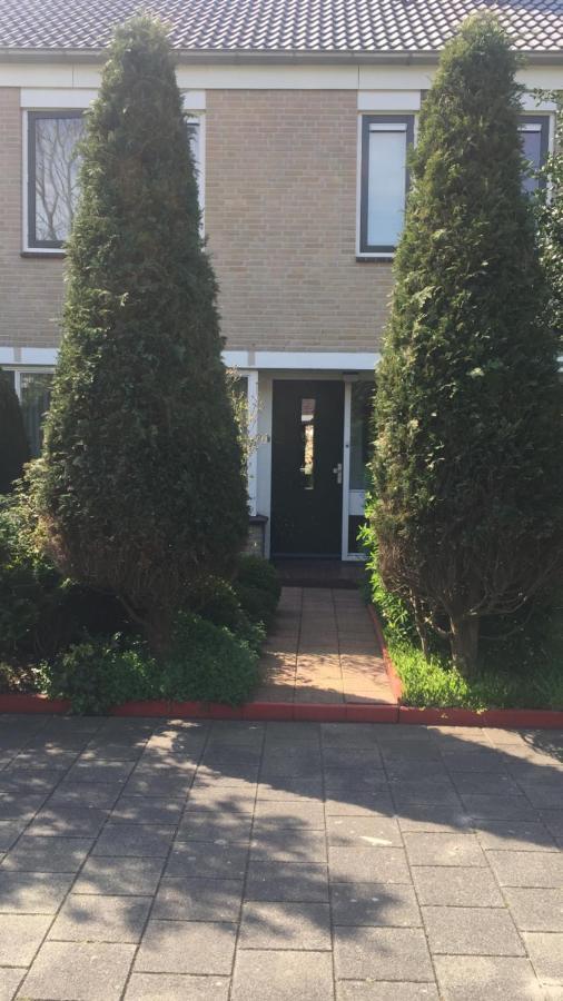 Cozy Room In Residential Alkmaar - Free Parking Εξωτερικό φωτογραφία
